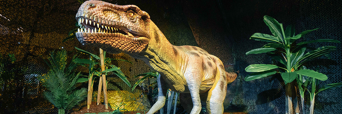 DINOS ALIVE